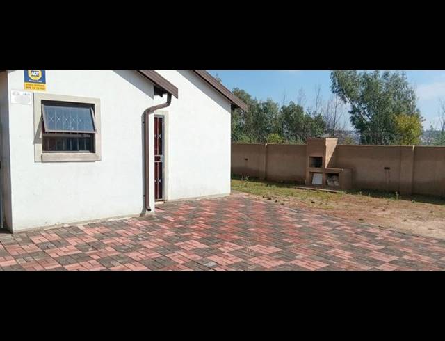 2 BEDROOM HOUSE FOR SALE IN WILFORDON
